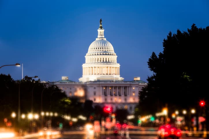 A photo of the US Capitol building in Washington DC.