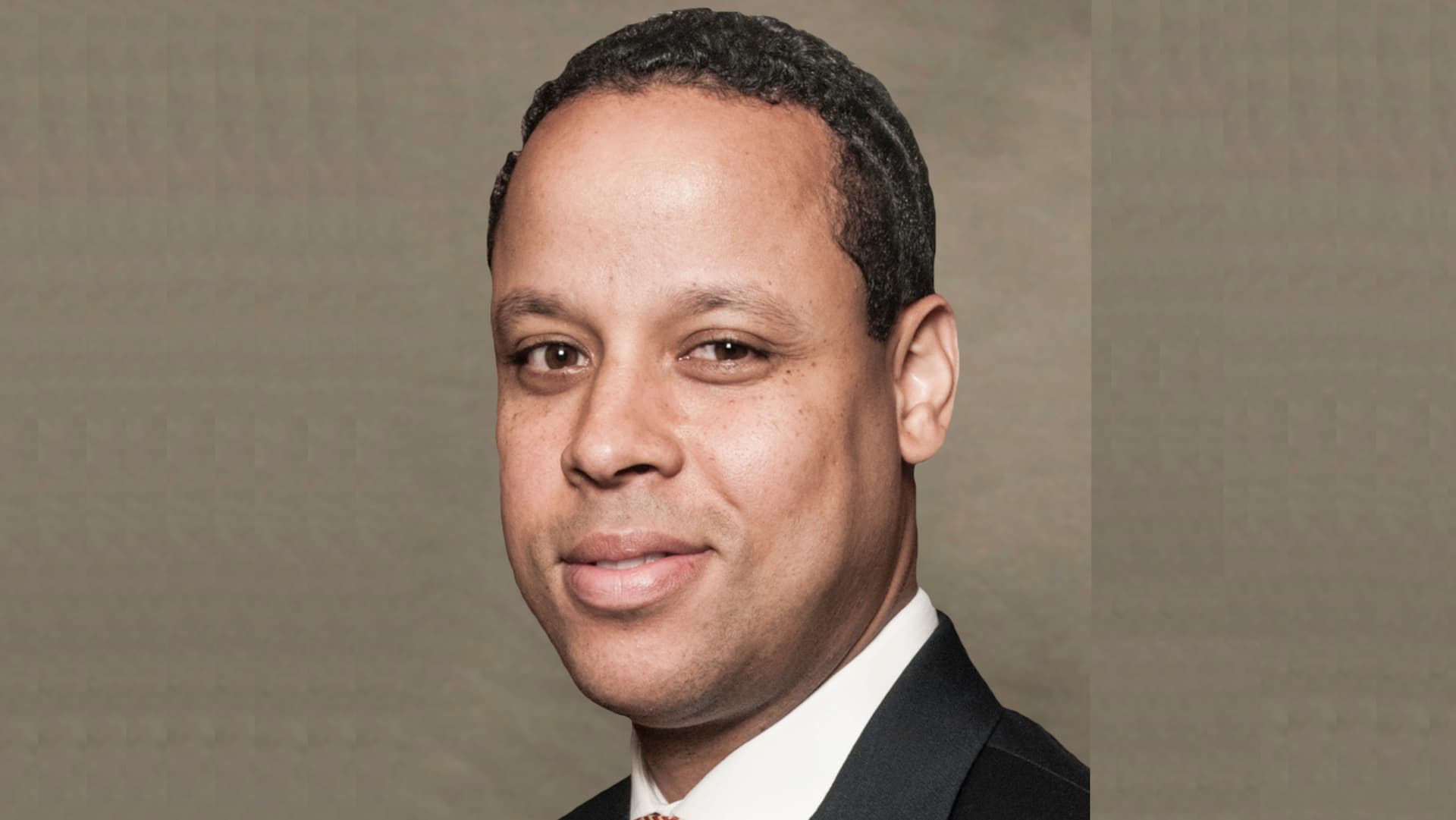 Verdun Perry, Blackstone