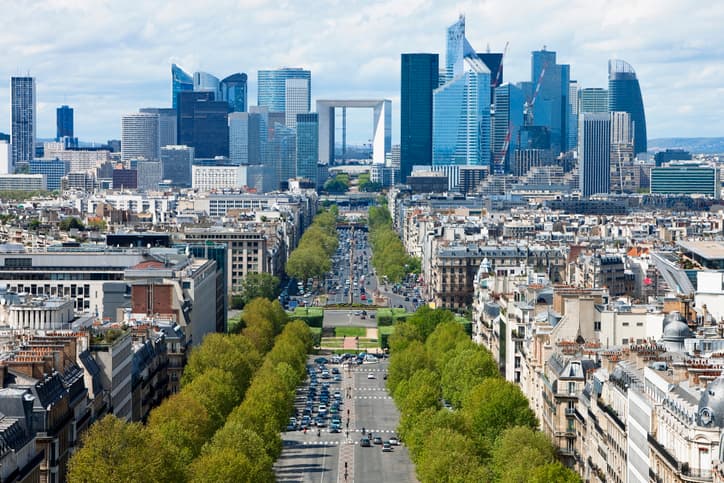Image of Paris city views.