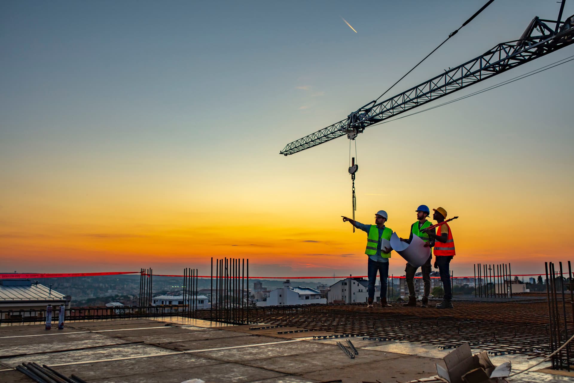 crane with people pointing